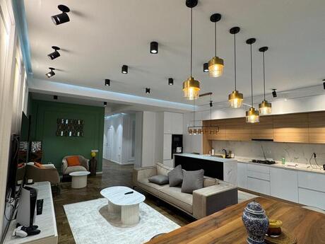 Elan №6288155 - Bakı, Nərimanov r., 3 otaqlı, 130 m², 5/17 mərtəbə