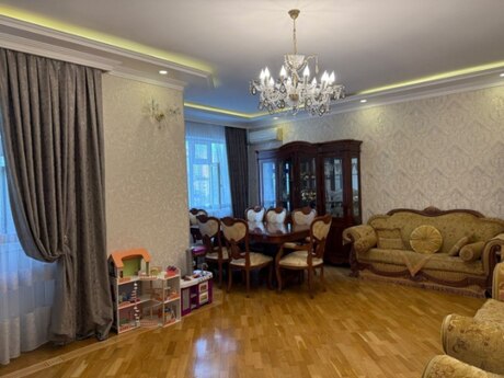 Elan №6288051 - Bakı, 28 May m., 3 otaqlı, 110 m², 10/12 mərtəbə