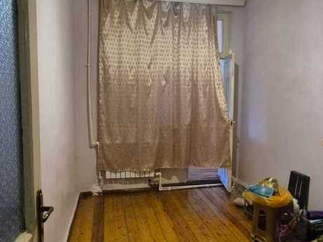 3 otaqlı köhnə tikili - Neftçilər m. - 90 m²