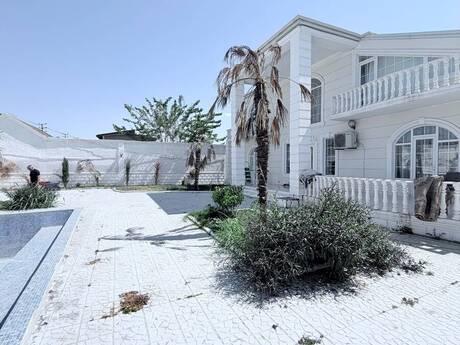 5 otaqlı həyət evi/bağ evi - Mərdəkan q. - 340 m²