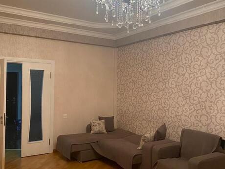 4 otaqlı yeni tikili - Elmlər Akademiyası m. - 140 m²