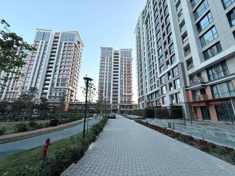 4-комн. новостройка - м. Бакмил - 128 м²