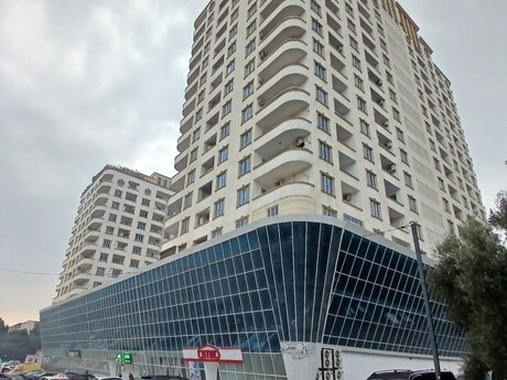 3 otaq · 130 m² · 5/13 mərtəbə, Həzi Aslanov
