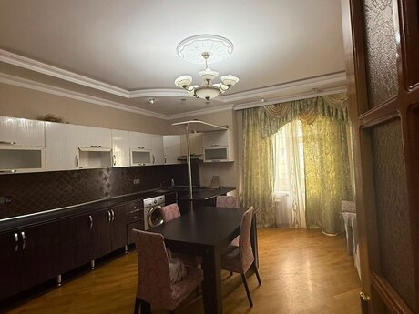 Elan №6288297 - Bakı, Nərimanov r., 3 otaqlı, 85 m², 12/17 mərtəbə