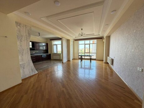 Elan №6288414 - Bakı, İnşaatçılar m., 3 otaqlı, 135 m², 6/17 mərtəbə