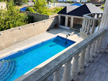 5 otaqlı həyət evi/bağ evi - Sea Breeze q. - 400 m²