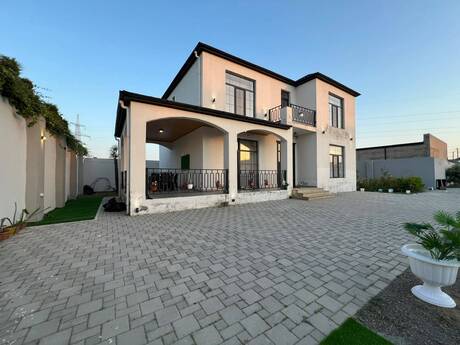 4 otaqlı həyət evi/bağ evi - Xəzər r. - 220 m²