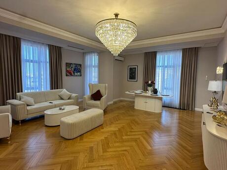 3 otaqlı mənzil, 147 m², Gənclik: 645 000 ₼ 2
