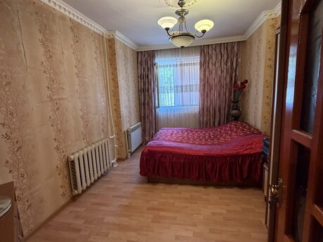 3 otaqlı köhnə tikili - Həzi Aslanov m. - 64 m²