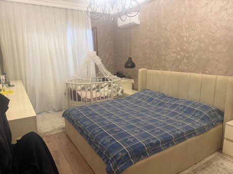 4 otaqlı yeni tikili - Xırdalan - 144.2 m²