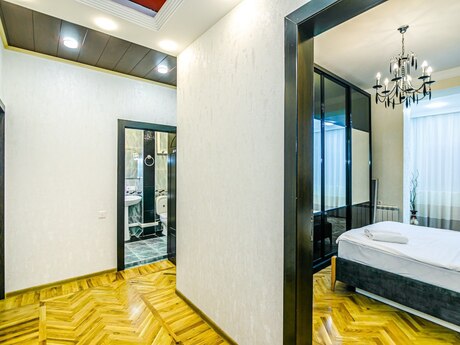 Аренда: 3-комнатная квартира, 83 м², Sahil: 70 ₼/мес 2