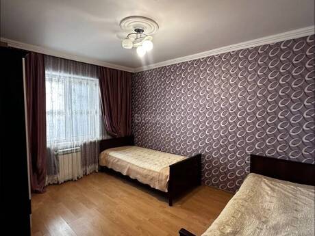 2 otaqlı həyət evi/bağ evi - Nərimanov r. - 80 m²