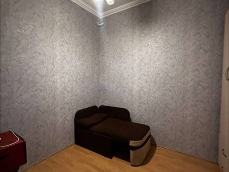2 otaqlı həyət evi/bağ evi - Nərimanov r. - 80 m²