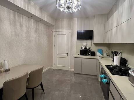 3 otaqlı mənzil, 147 m², Həzi Aslanov: 365 000 ₼ 5