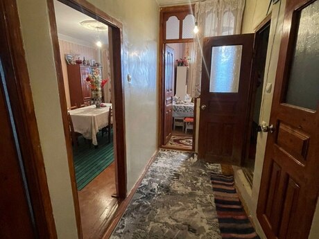 5 otaqlı köhnə tikili - Gəncə - 114 m²