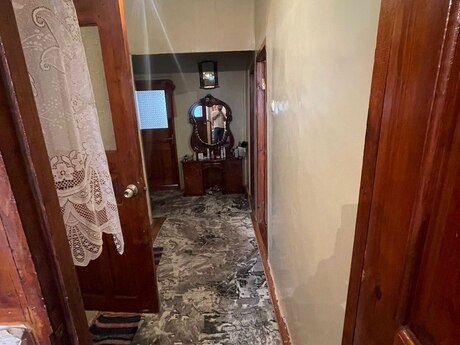 5 otaqlı köhnə tikili - Gəncə - 114 m²