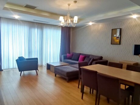 Kirayə 2 otaqlı mənzil, 90 m², Nərimanov: 1 799 ₼/ay 2
