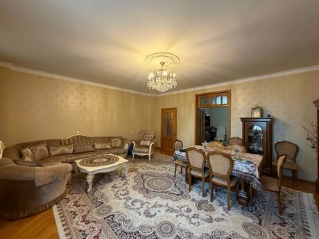 4 otaqlı yeni tikili - Nəriman Nərimanov m. - 141 m²