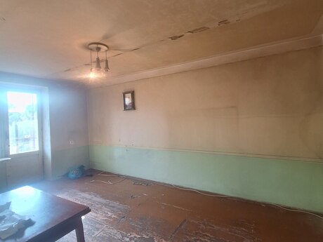 Продаётся 2-комнатная квартира в старом фонде, İnşaatçılar, 46 м², 145 000 AZN, фото 3 / 12