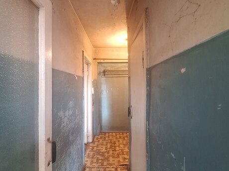 Продаётся 2-комнатная квартира в старом фонде, İnşaatçılar, 46 м², 145 000 AZN, фото 4 / 12