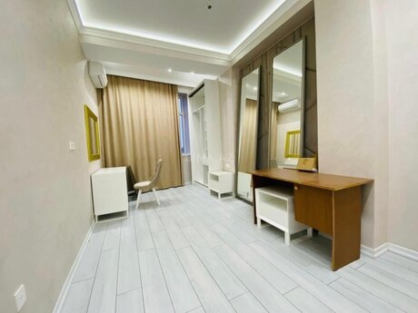 3 otaqlı yeni tikili - Yasamal q. - 135 m²