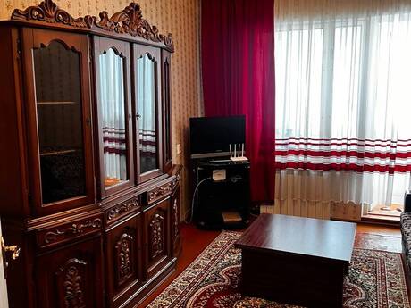 3 otaqlı köhnə tikili - Nəsimi m. - 85 m²