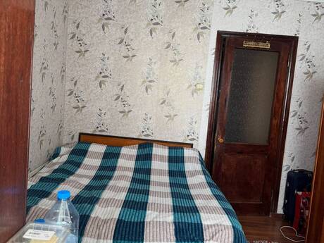 3 otaqlı köhnə tikili - Qara Qarayev m. - 75 m²