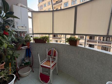 Elan №6289278 - Bakı, Nəriman Nərimanov m., 3 otaqlı, 160 m², 12/18 mərtəbə