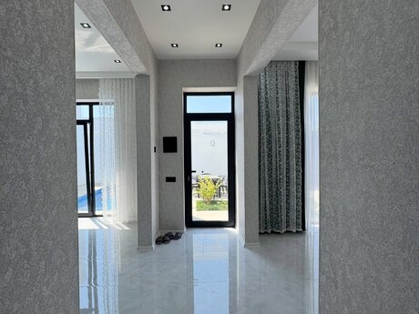 Şüvəlanda 4 otaqlı həyət evi satılır, 130 m², 195 000 AZN, şəkil 4 / 12