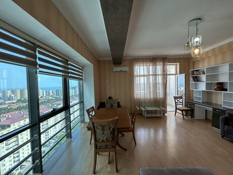3 otaqlı yeni tikili - İnşaatçılar m. - 140 m²
