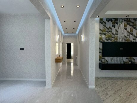 4 otaqlı həyət evi/bağ evi - Şüvəlan q. - 130 m²