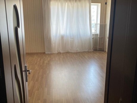 3 otaqlı köhnə tikili - Xalqlar Dostluğu m. - 64 m²