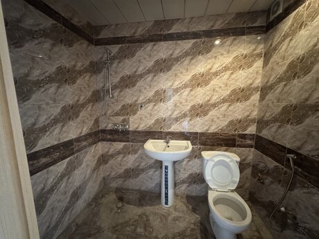 4 otaqlı yeni tikili - Gəncə - 143 m²