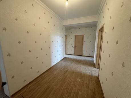 4 otaqlı yeni tikili - Gəncə - 143 m²