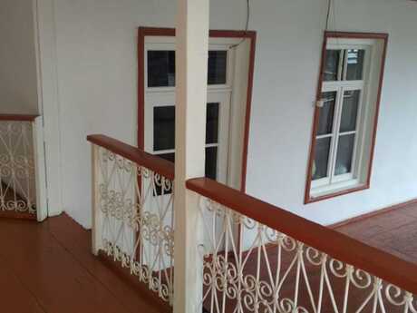 4 otaqlı həyət evi/bağ evi - Şəki - 130 m²