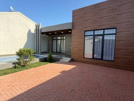4 otaqlı həyət evi/bağ evi - Şüvəlan q. - 130 m²