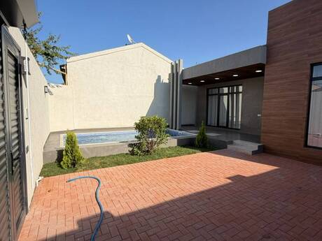 4 otaqlı həyət evi/bağ evi - Şüvəlan q. - 130 m²