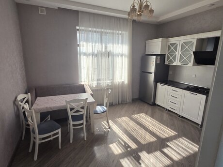 2 otaqlı yeni tikili - Yeni Günəşli q. - 90 m²