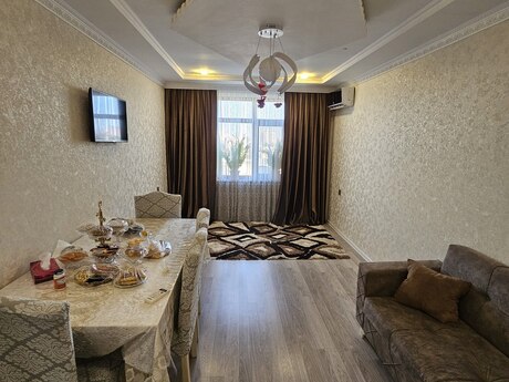 3-комн. вторичка - м. Азадлыг проспекти - 72 м²