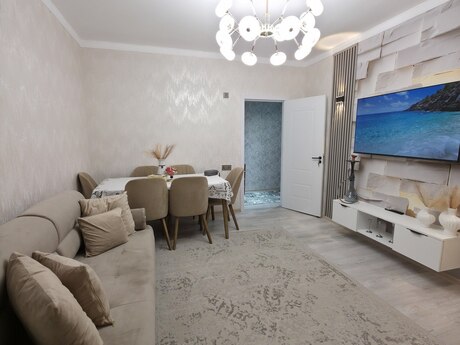 3 otaqlı mənzil, 70 m², Bakıxanov: 155 000 ₼ 5