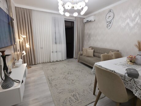 3 otaqlı mənzil, 70 m², Bakıxanov: 155 000 ₼ 3