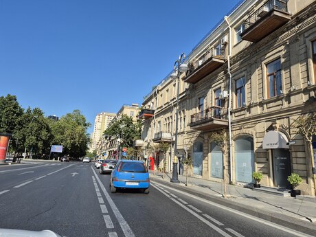 7 otaqlı ofis - Sahil m. - 300 m²