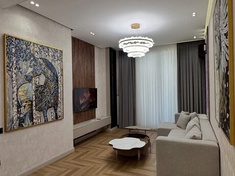 2 otaqlı mənzil, 92 m², 28 May: 455 000 ₼ 2