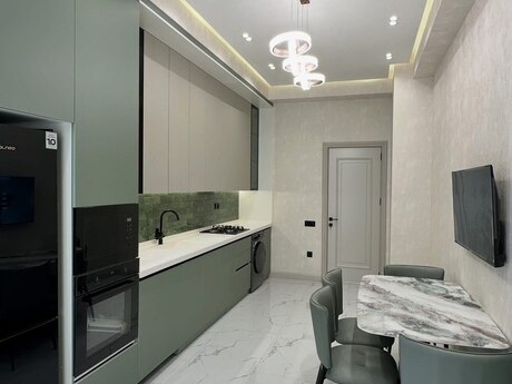 2 otaqlı mənzil, 92 m², 28 May: 455 000 ₼ 5