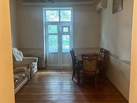 Elan №6289802 - Bakı, Neftçilər m., 2 otaqlı, 80 m², 2/2 mərtəbə