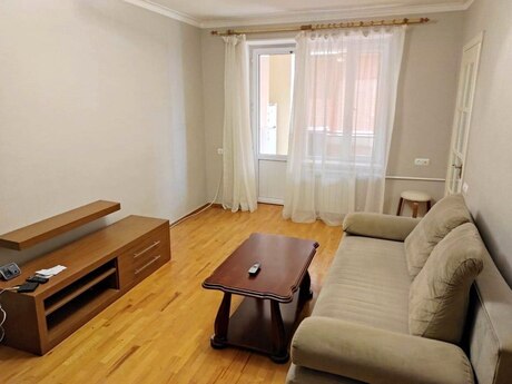Объявление №6289823 - Баку, м. Ичеришехер, 2-комн., 50 м², 2/5 этаж