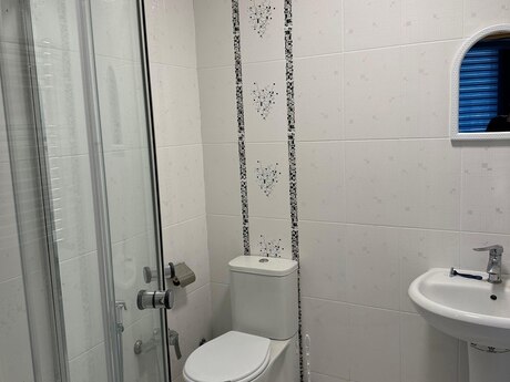 Аренда: 5-комнатная квартира, 230 м², Gənclik: 3 500 ₼/мес 4