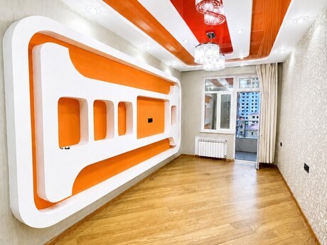 4-комн. новостройка - м. 8 ноября - 180 м²