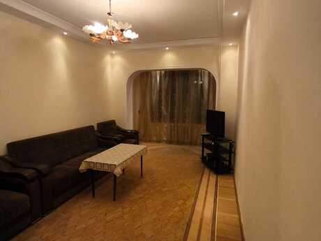 Elan №6289968 - Bakı, Gənclik m., 2 otaqlı, 70 m², 2/9 mərtəbə