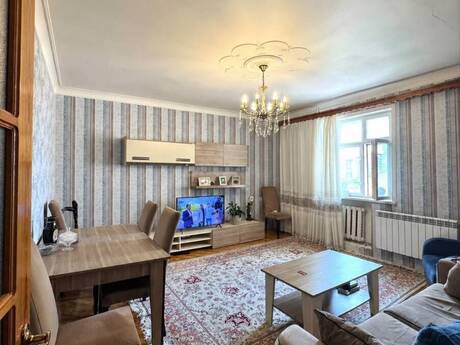 3-комн. вторичка - м. Халглар Достлугу - 85 м²